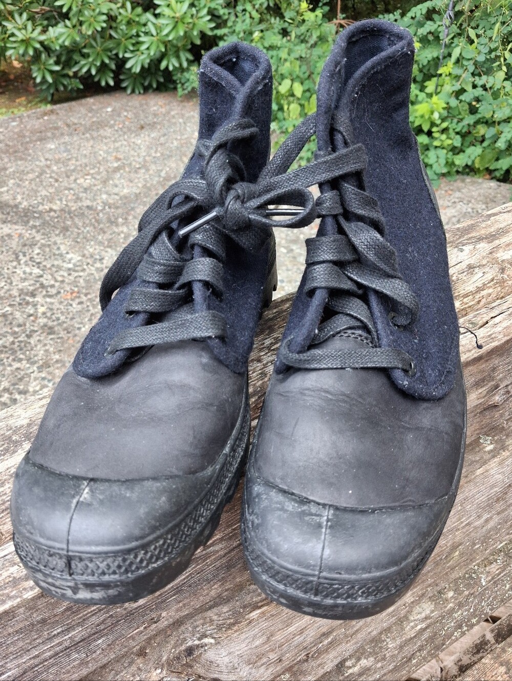 men's Palladium boots, 10